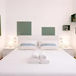 , Port, & Parking Apartment *